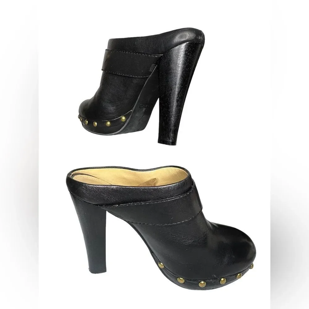 Coach Elaine 5" clog heels black size 8B in excellent condition Gold hardware.